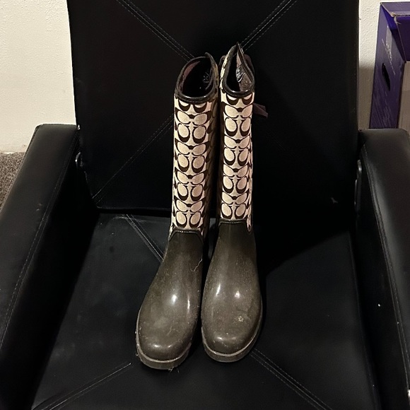 Tall Coach rain boots - Picture 1 of 1